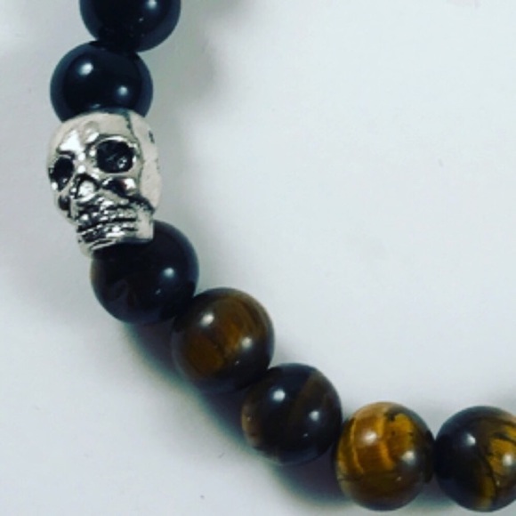 Men or women tiger eye & onyx gems skull bracelet - Picture 6 of 7